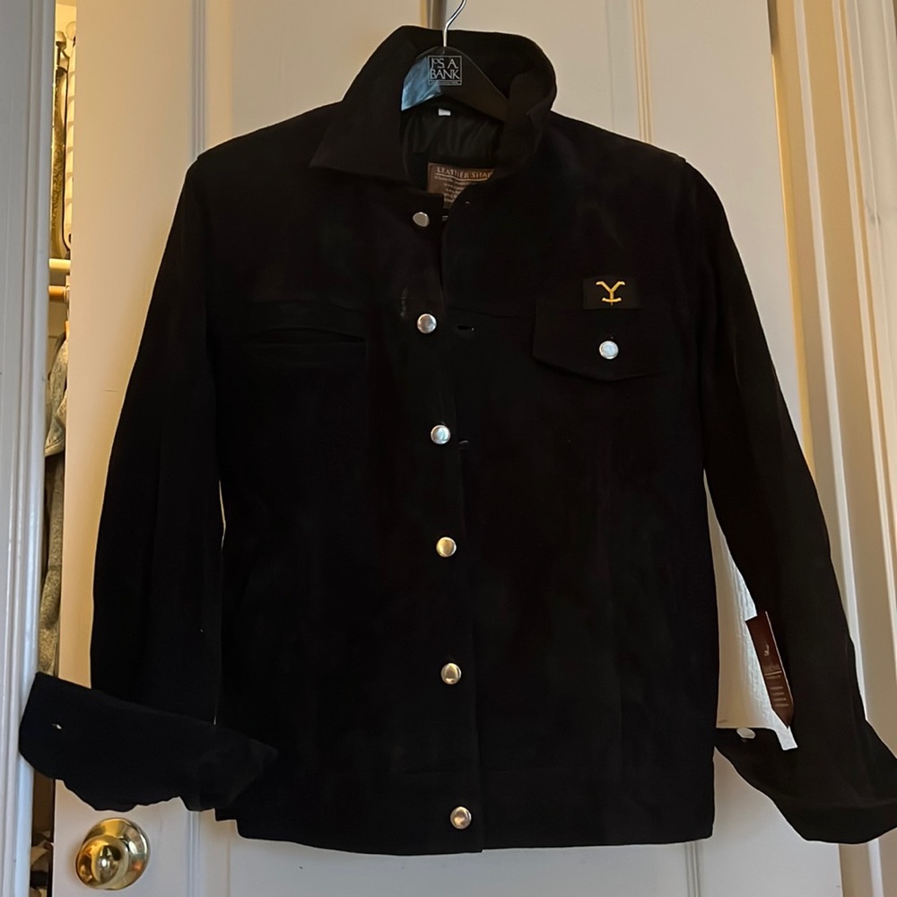 New Yellowstone Brand, Leather Jacket authentic.